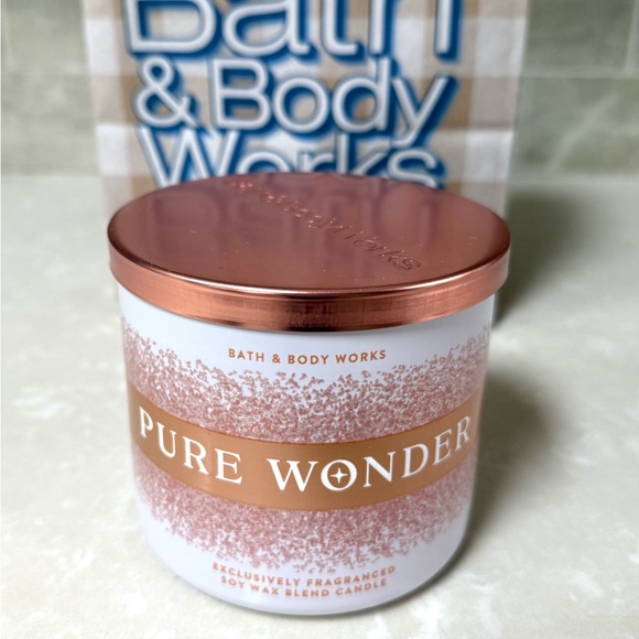 BBW Pure Wonder Bath & Body Works 3 Wick Candle - Picture 4 of 4